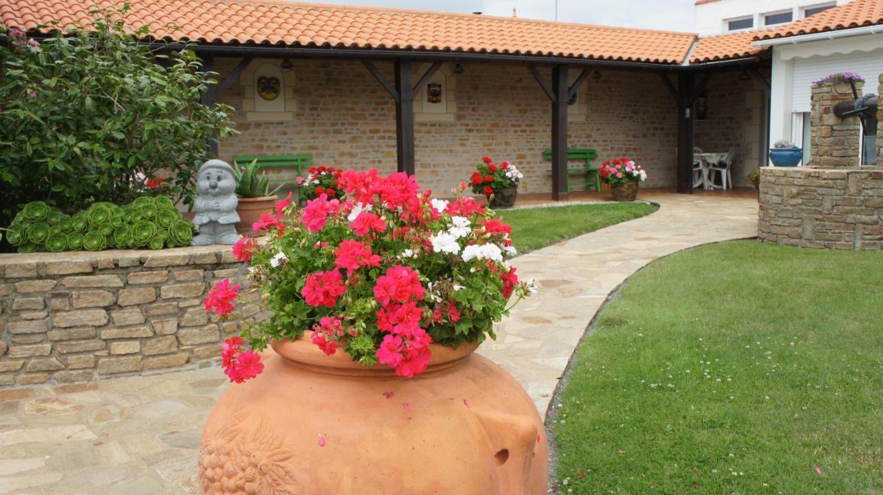 Chez Bernadou Hotel Machecoul Ngoại thất bức ảnh